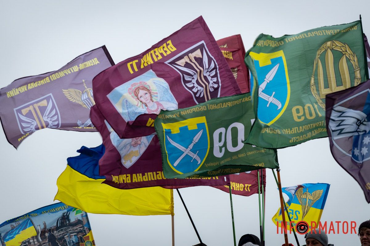 "Не мовчи! Стань голосом полонених!”: у Дніпрі провели акцію на підтримку військовополонених 11