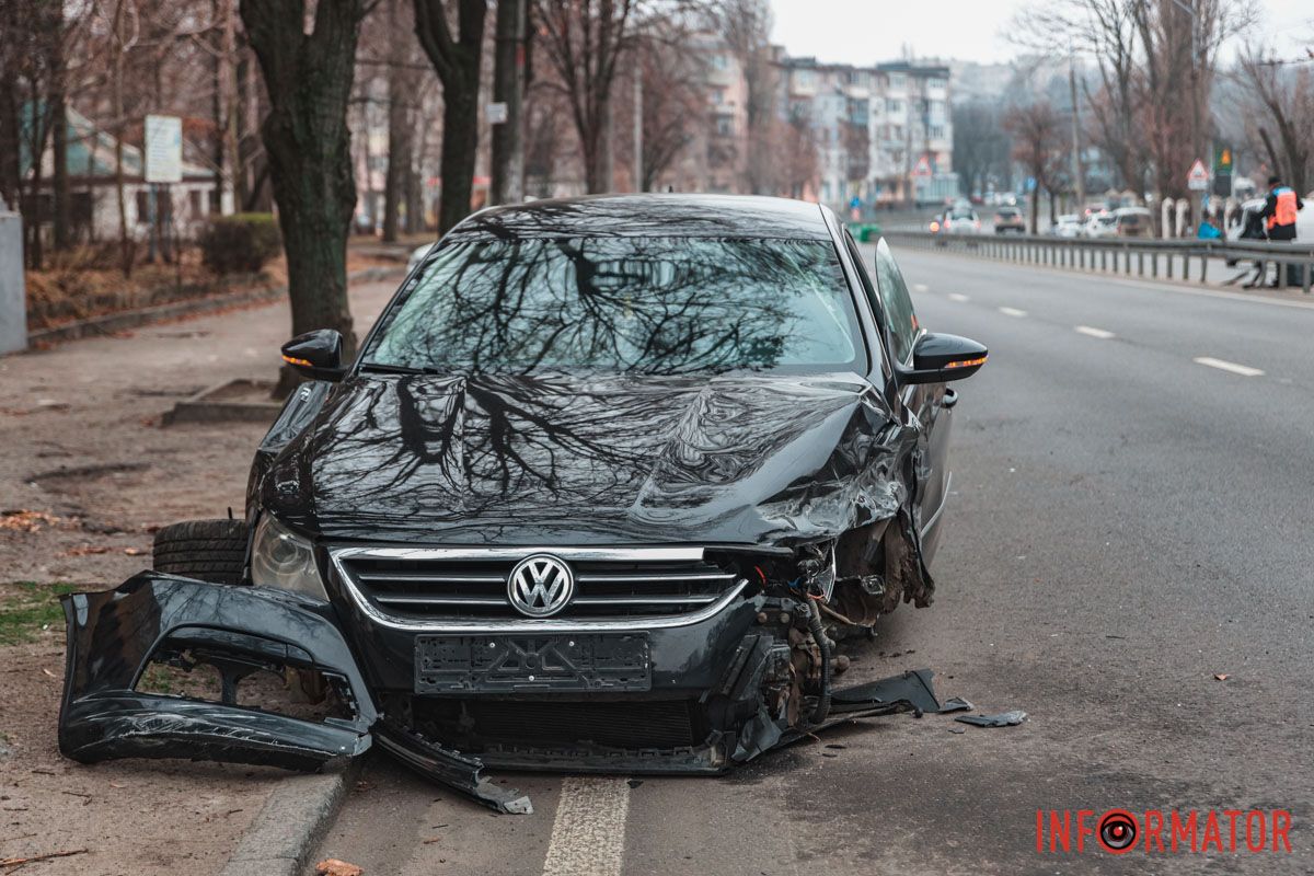 Водія доставили до лікарні