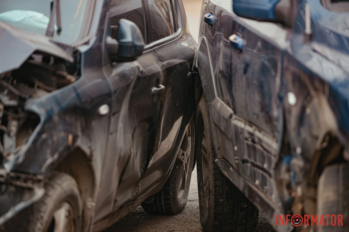 У Дніпрі на Німецькій дорогу не поділили дві Kia: постраждалого забрала «швидка» 7