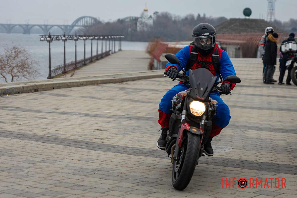 Новогодние костюмы