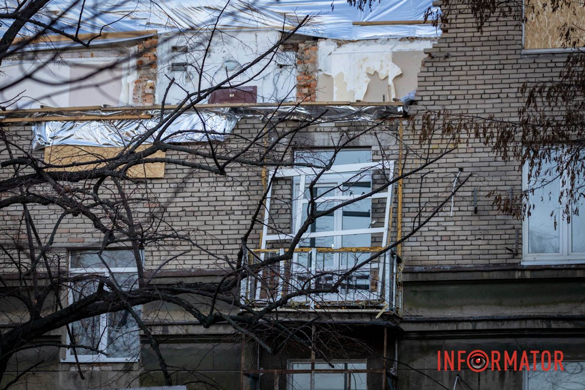 Реконструкция будет продолжаться в 2025 году В Днепре уже 8-й месяц за 13 миллионов ремонтируют дом, в который попала российская ракета 8