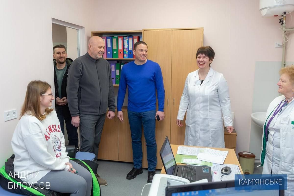 В Каменском открыли после капремонта поверх амбулатории Новая клинико-диагностическая лаборатория: в Каменском открыли после капремонта поверх амбулатории 2