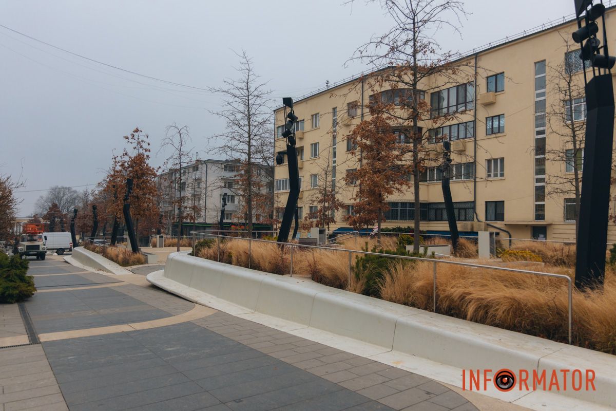 Комунальники працюють на вулиці Яворницького