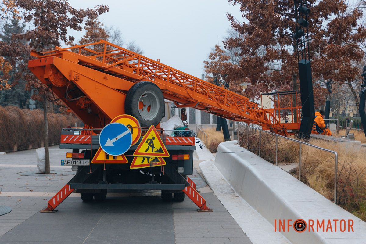 Ілюмінація на Старий Новий рік зникає
