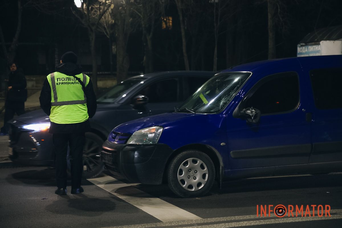 Смертельна ДТП на Калиновій у Дніпрі: Peugeot збив чоловіка неподалік зупинки 10