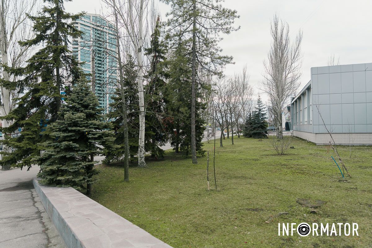 В Днепре появится сквер имени Михаила Кореновского: как выглядит место сейчас 16