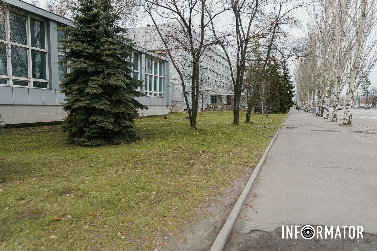 В Днепре появится сквер имени Михаила Кореновского: как выглядит место сейчас 8