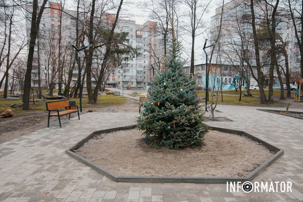 По состоянию на 13 января 2025 Как в Днепре на 20-летие Победы в период войны обустроили сквер более чем за 2 миллиона гривен 7