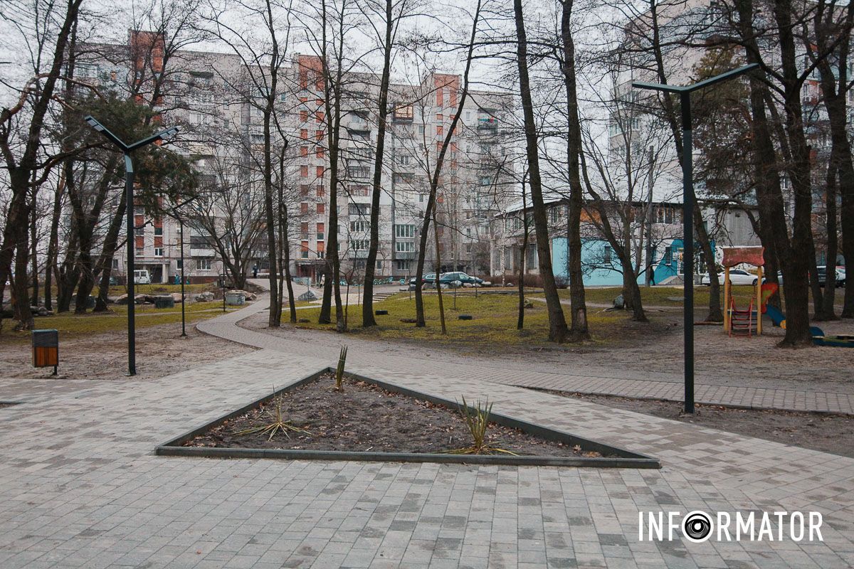 Вид на дом №49 Как в Днепре на 20-летие Победы в период войны обустроили сквер более чем за 2 миллиона гривен 13