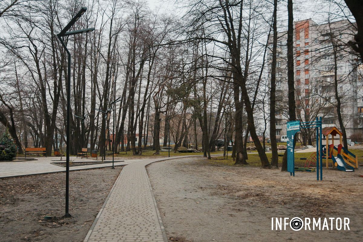 Заметили ли вы изменения? Как в Днепре на 20-летие Победы в период войны обустроили сквер более чем за 2 миллиона гривен 18