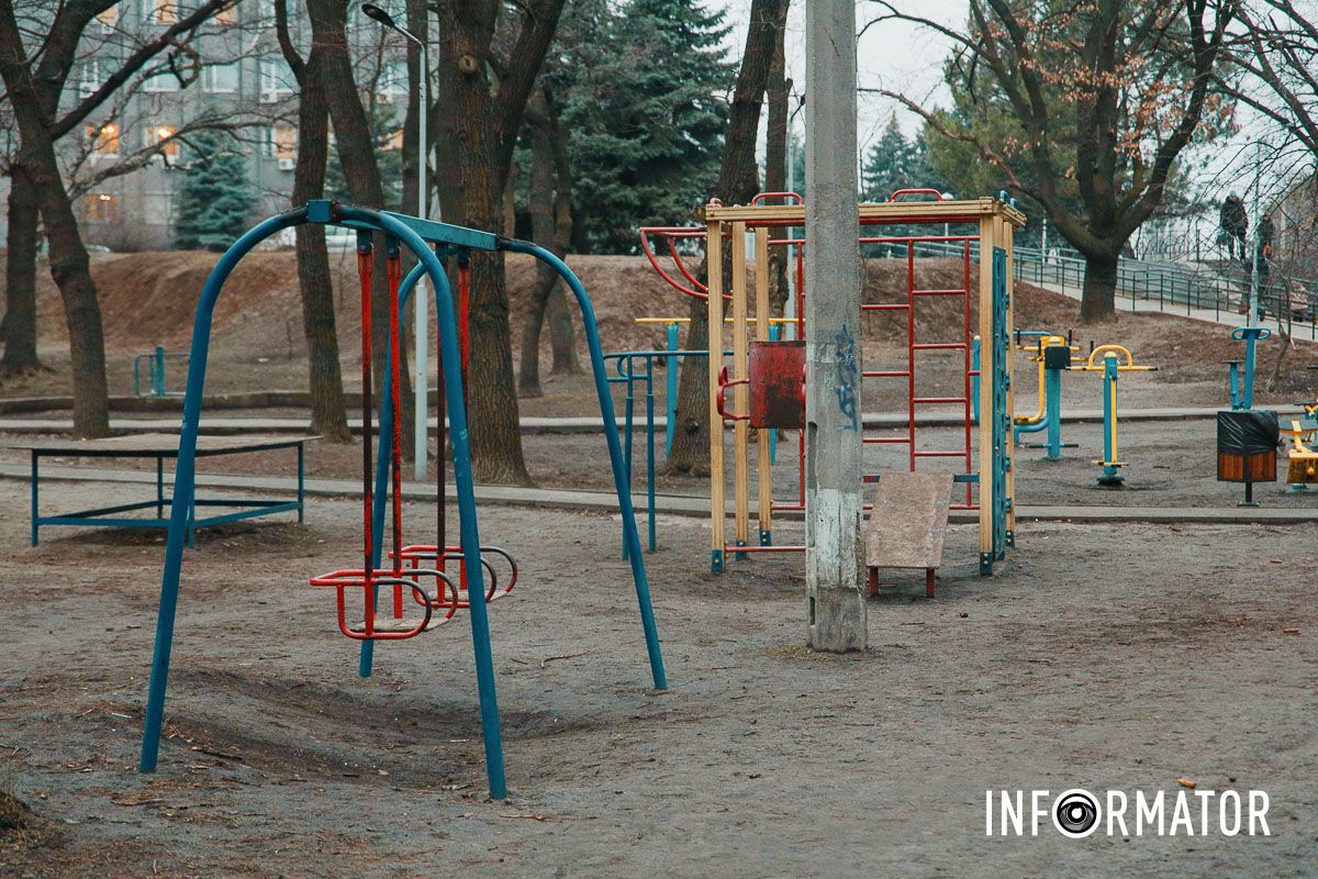 Детей практически не было Как в Днепре на 20-летие Победы в период войны обустроили сквер более чем за 2 миллиона гривен 39