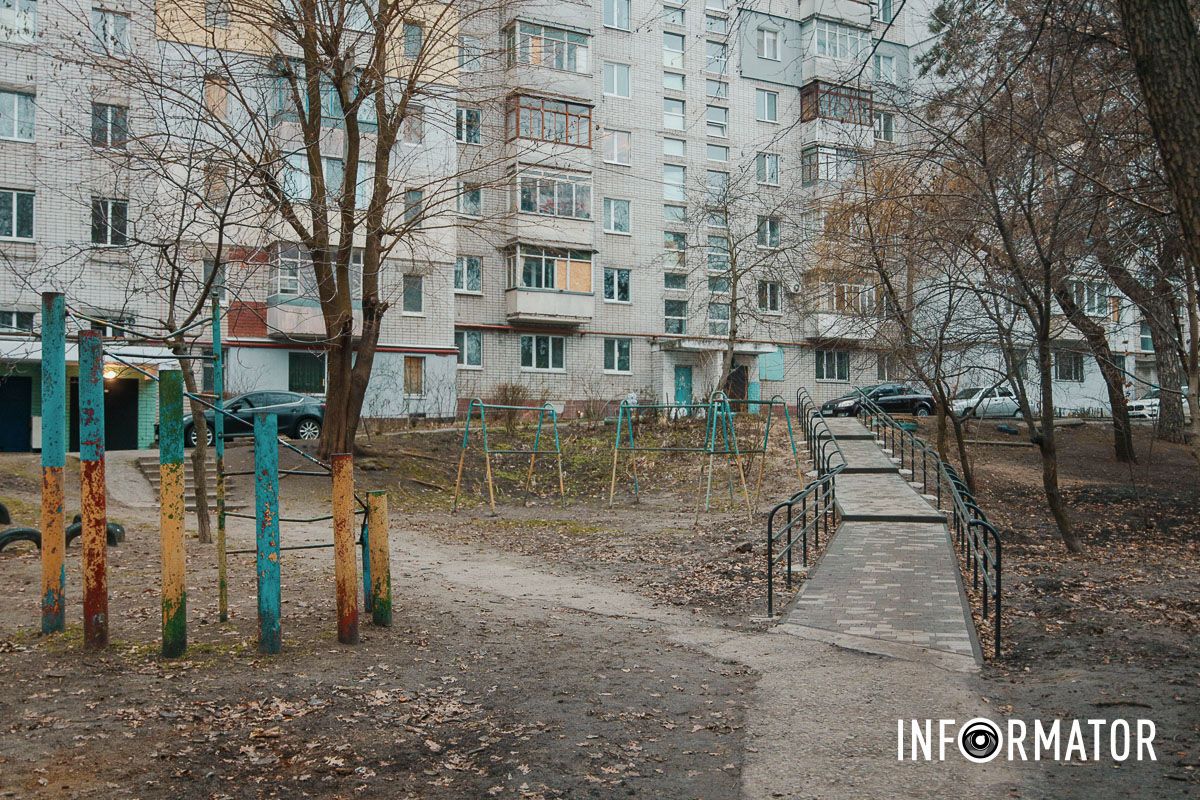 Для удобства мы разделили фотографии Как в Днепре на 20-летие Победы в период войны обустроили сквер более чем за 2 миллиона гривен 40