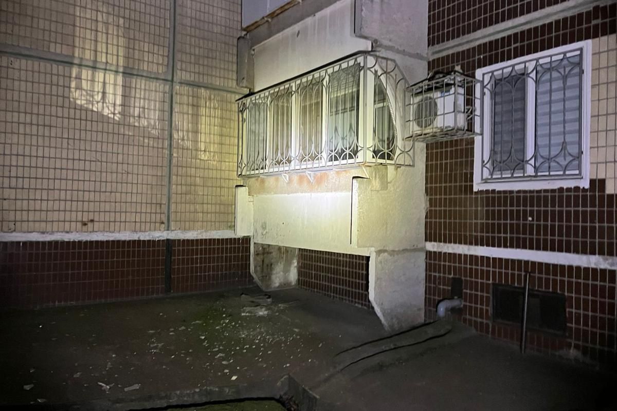 Побиті 5 багатоповерхівок