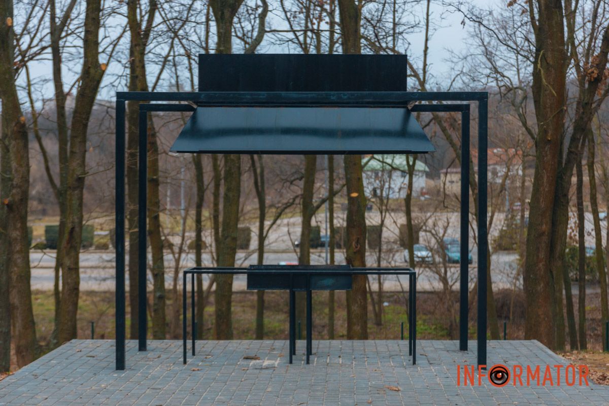 У Дніпрі в урочищі Тунельна балка завершили будівництво рекреаційного майданчика 15