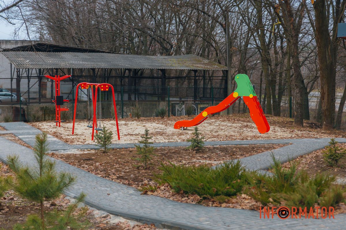 У Дніпрі в урочищі Тунельна балка завершили будівництво рекреаційного майданчика 13