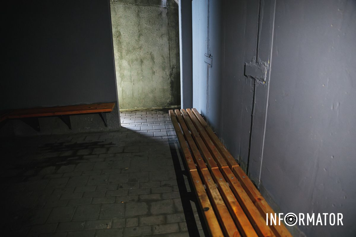 Довелося вмикати ліхтарик Довелося вмикати ліхтарик