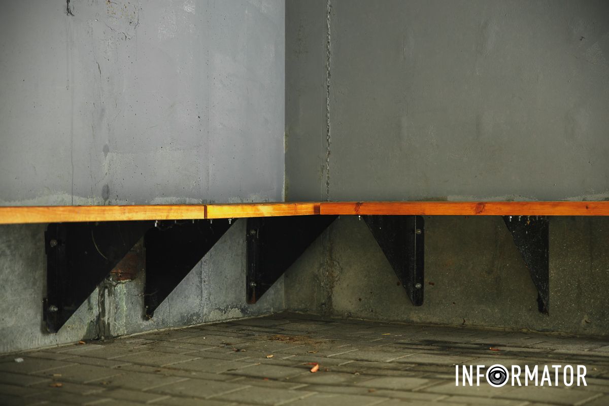 Дуже брудно Дуже брудно