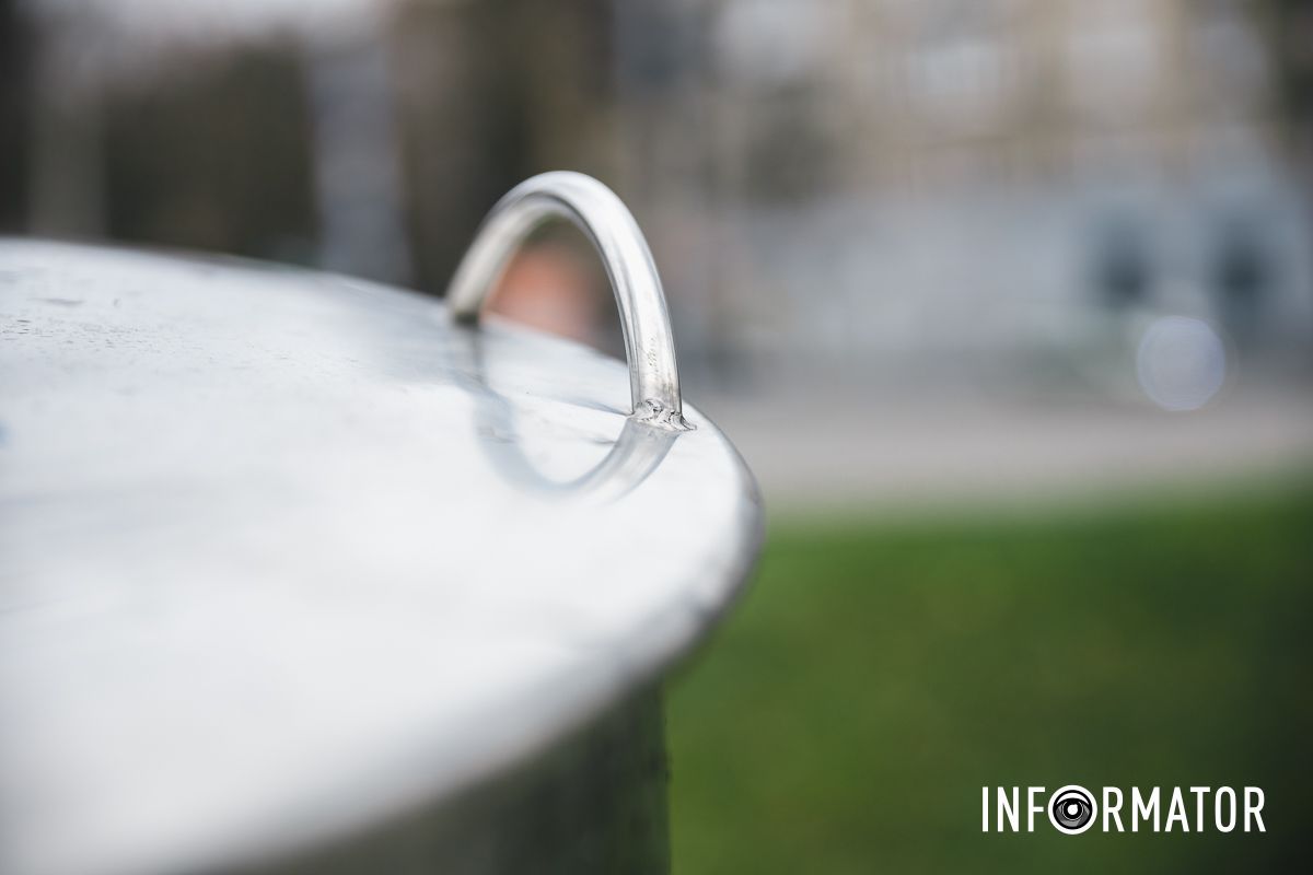 В Днепре во время войны закупили 20 подземных мусорных баков за более 6 миллионов гривен 16