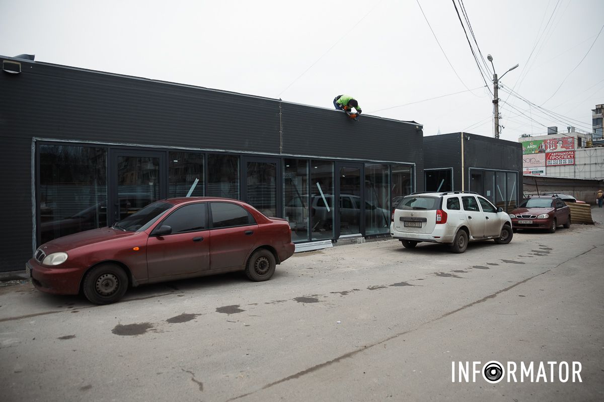 У Дніпрі на ринку «Кодак» на Перемозі триває реконструкція: що змінилось 4