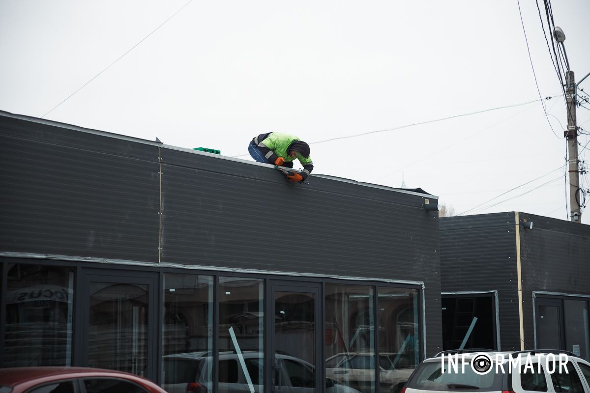 У Дніпрі на ринку «Кодак» на Перемозі триває реконструкція: що змінилось 6