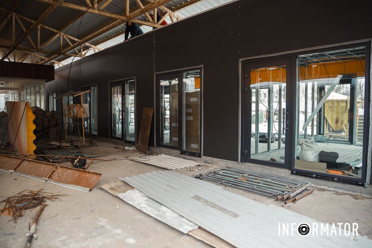 У Дніпрі на ринку «Кодак» на Перемозі триває реконструкція: що змінилось 12