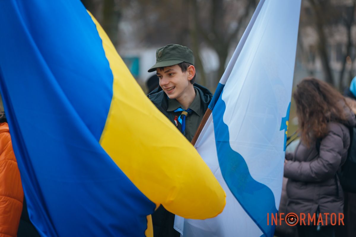 День Соборності у Дніпрі: створення унікальної інсталяції, урочистості та “міст єдності” 4