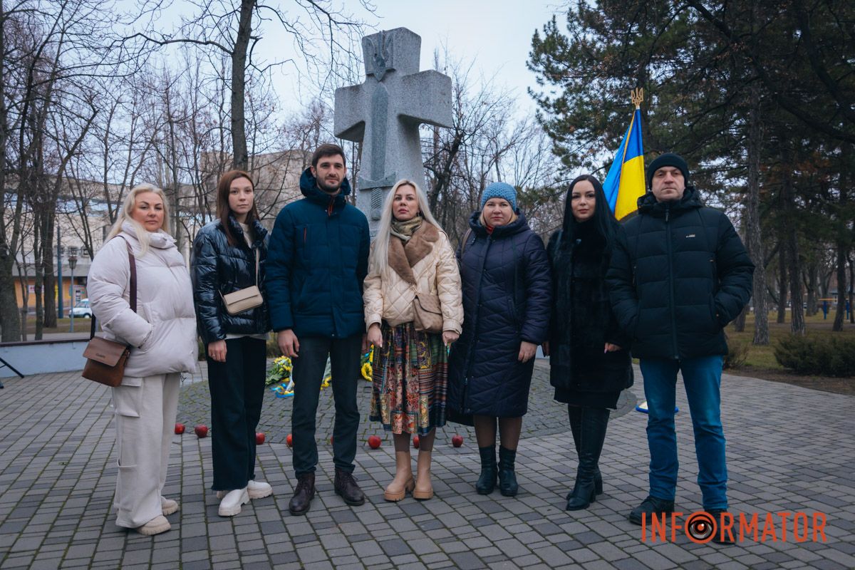 День Соборності у Дніпрі: створення унікальної інсталяції, урочистості та “міст єдності” 17