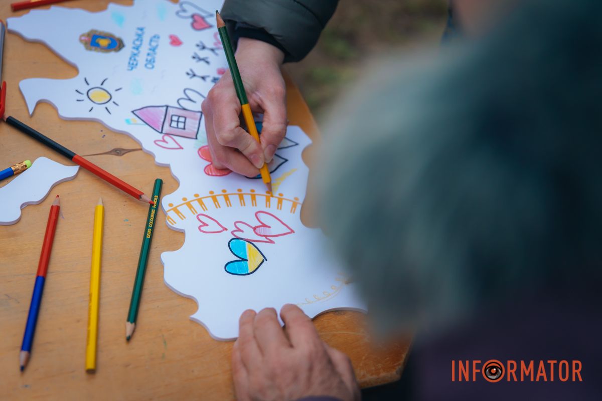 День Соборності у Дніпрі: створення унікальної інсталяції, урочистості та “міст єдності” 18