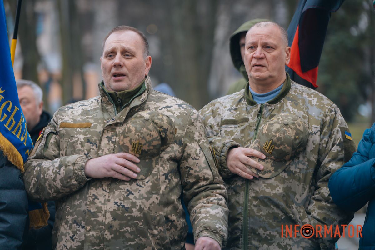 День Соборності у Дніпрі: створення унікальної інсталяції, урочистості та “міст єдності” 25