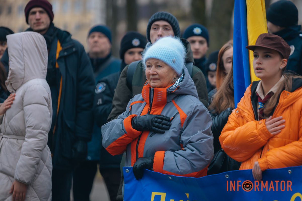 День Соборності у Дніпрі: створення унікальної інсталяції, урочистості та “міст єдності” 27