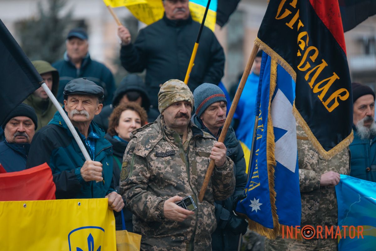День Соборності у Дніпрі: створення унікальної інсталяції, урочистості та “міст єдності” 48
