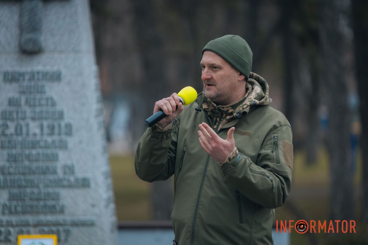 День Соборності у Дніпрі: створення унікальної інсталяції, урочистості та “міст єдності” 57