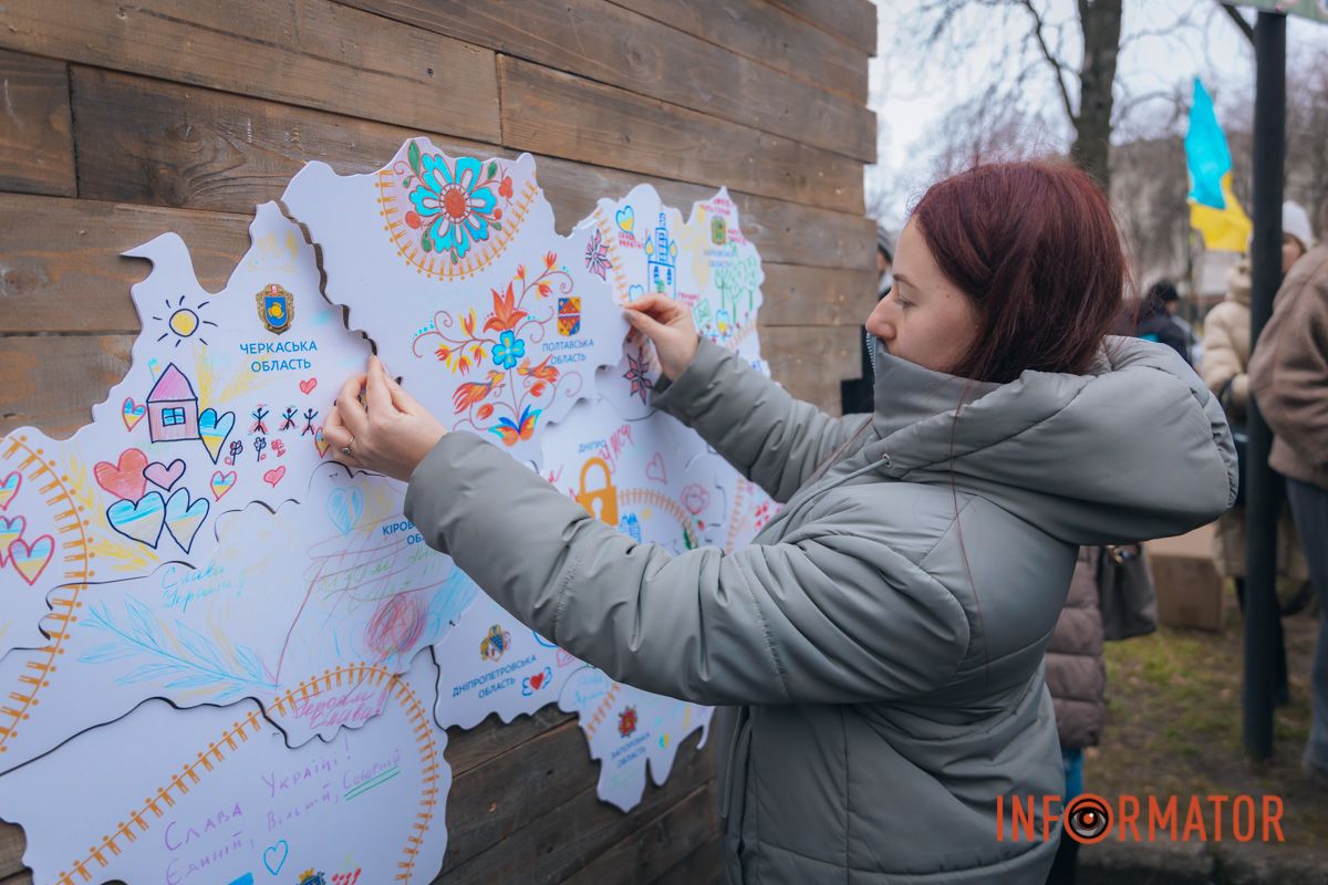 День Соборності у Дніпрі: створення унікальної інсталяції, урочистості та “міст єдності” 62