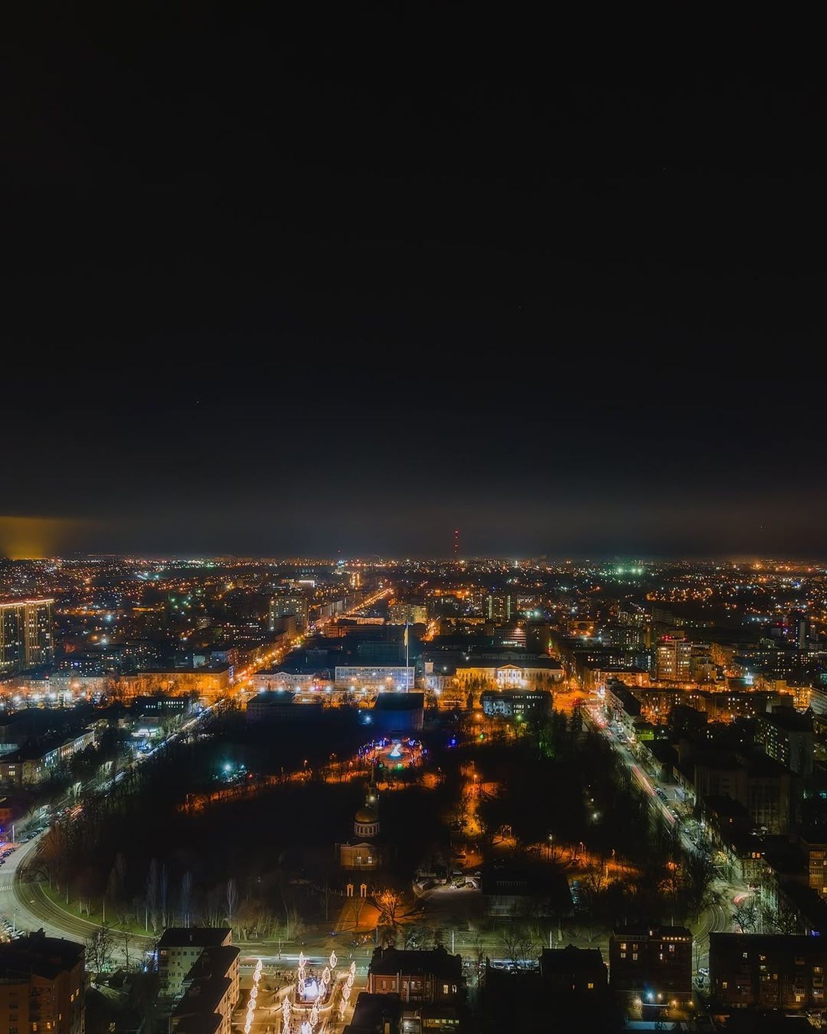 Фото: @ph_deniska Остання підбірка фото у січні або якби в Дніпра був Instagram 4