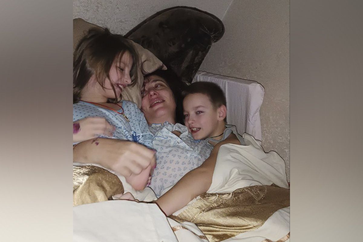 Исходящие женщина всегда проводила вместе с Игорем и детьми