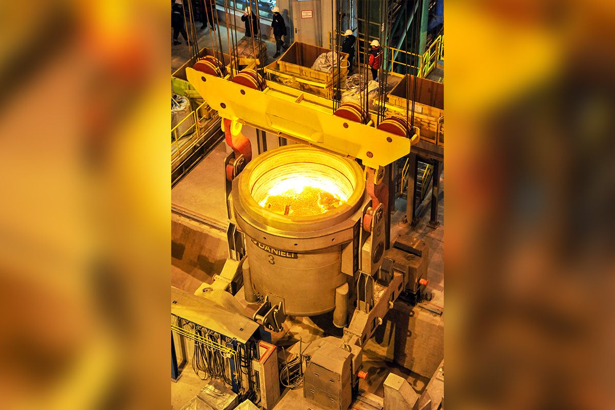 1 мільярд доларів інвестицій