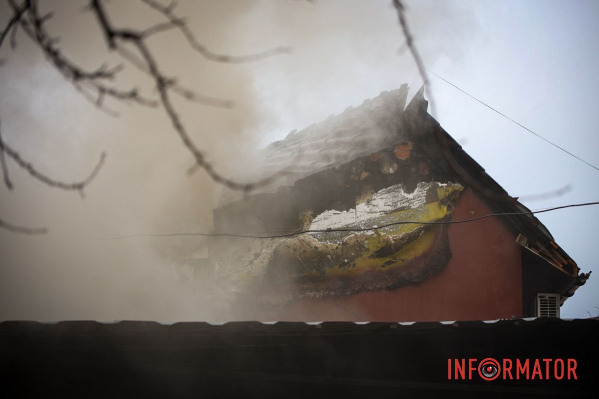 Медики, газова служба та рятувальники: що відомо про стовп диму в центрі Дніпра 2