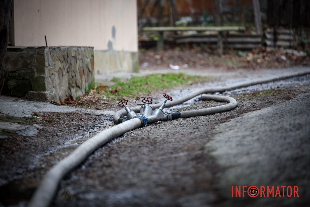 Медики, газова служба та рятувальники: що відомо про стовп диму в центрі Дніпра 5