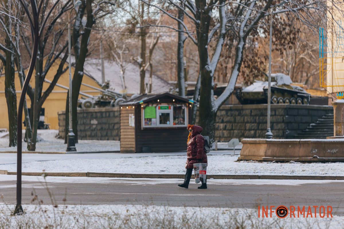 Всю ночь, 4 февраля, шел снег