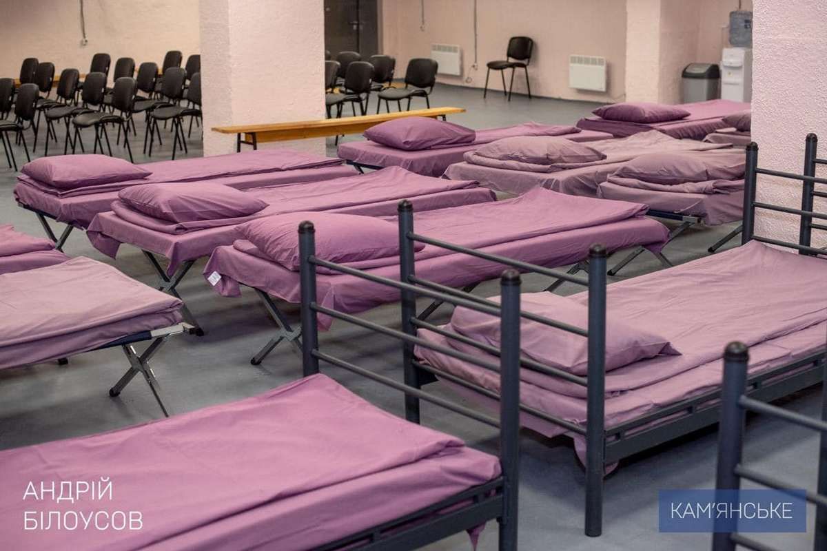 В Каменском открыли после капитального ремонта бомбоубежище на территории больницы В Каменском открыли после капитального ремонта бомбоубежище на территории больницы 1