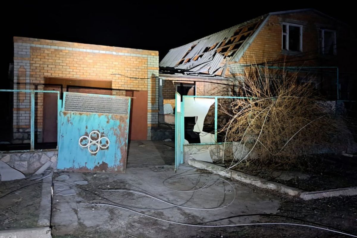 Ворог бив по району з РСЗВ «Град», артилерії та дронів-камікадзе Ворог бив по району з РСЗВ «Град», артилерії та дронів-камікадзе