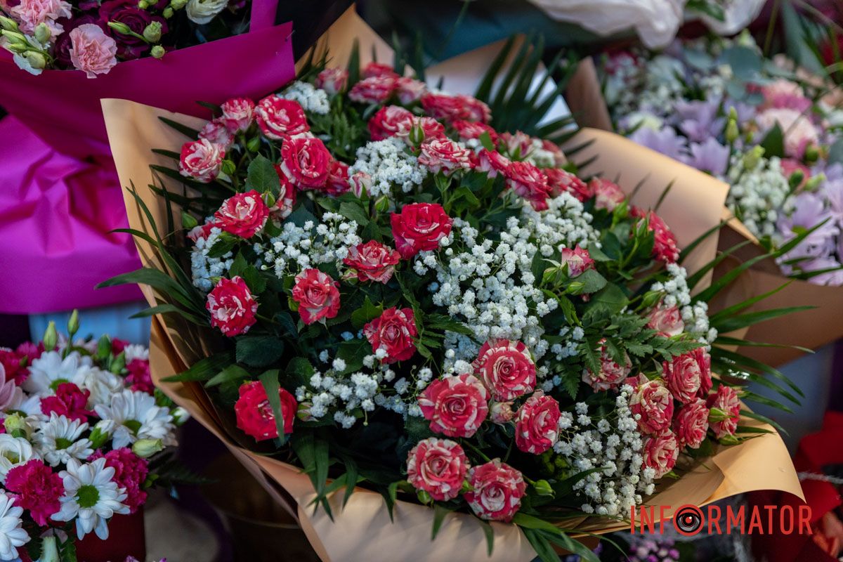 До 5 тысяч гривен за букет: сколько стоят цветы в Днепре на День святого Валентина 3