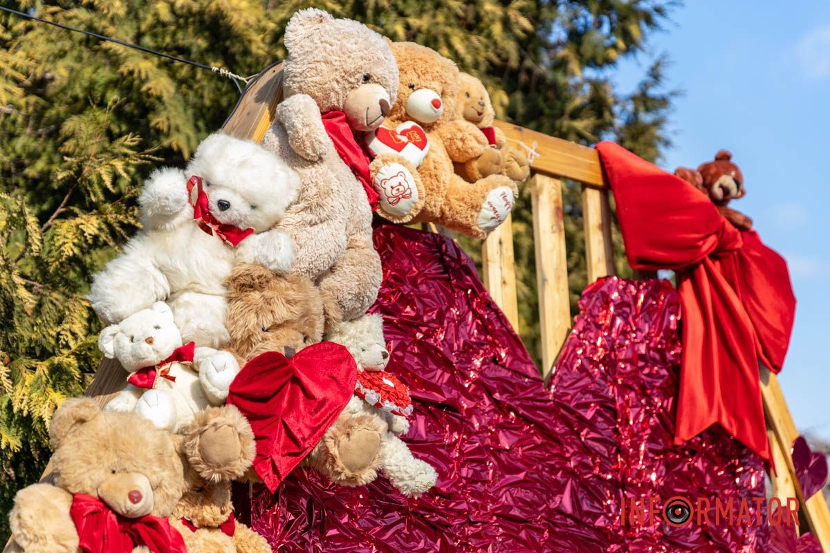 Де зробити романтичне фото у Дніпрі: топ святкових локацій міста 27