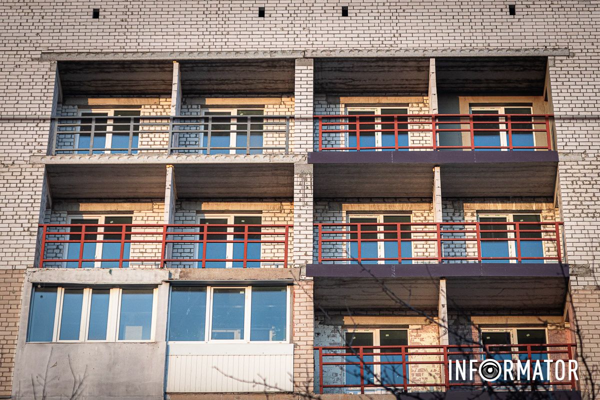 Информатор побывал на месте бывшей российской атаки и посмотрел, как выглядит дом