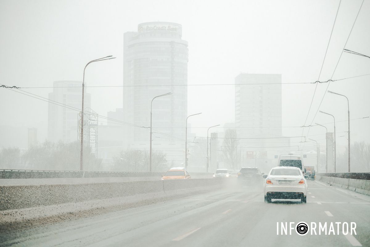 Заботливо окутал город невероятную атмосферу: Днепр 15 февраля превратился в зимнюю сказку 12