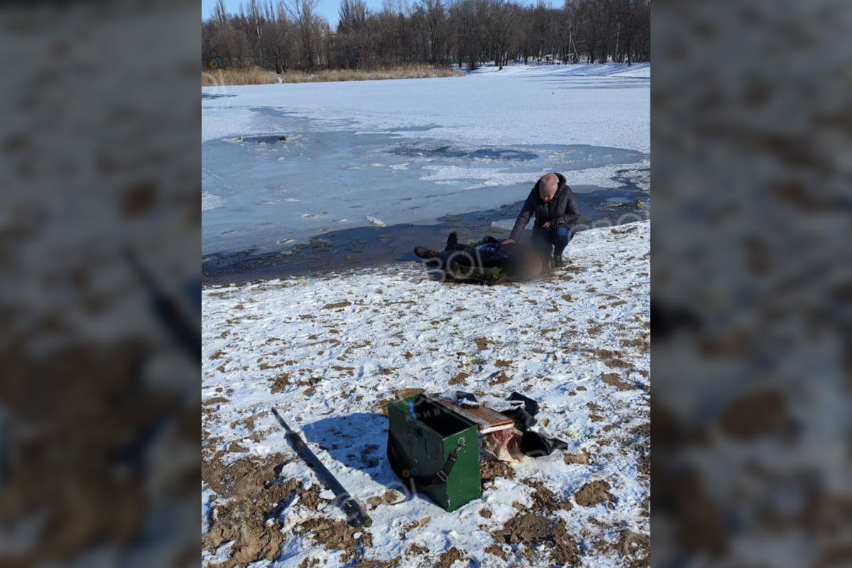 Дочка над телом отца Дочка над телом отца