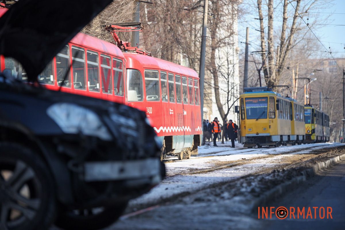 Поблизу навчального закладу сталася ДТП Поблизу навчального закладу сталася ДТП
