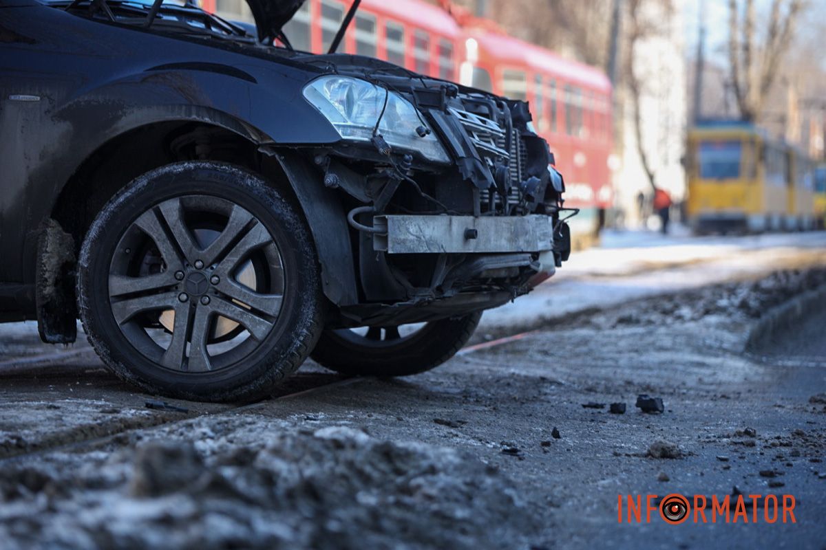 Усі обставини з'ясовуються Усі обставини з'ясовуються