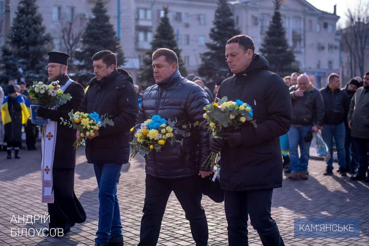 Три года с начала полномасштабного вторжения: в Каменском горожане провели молитву за Украину 3