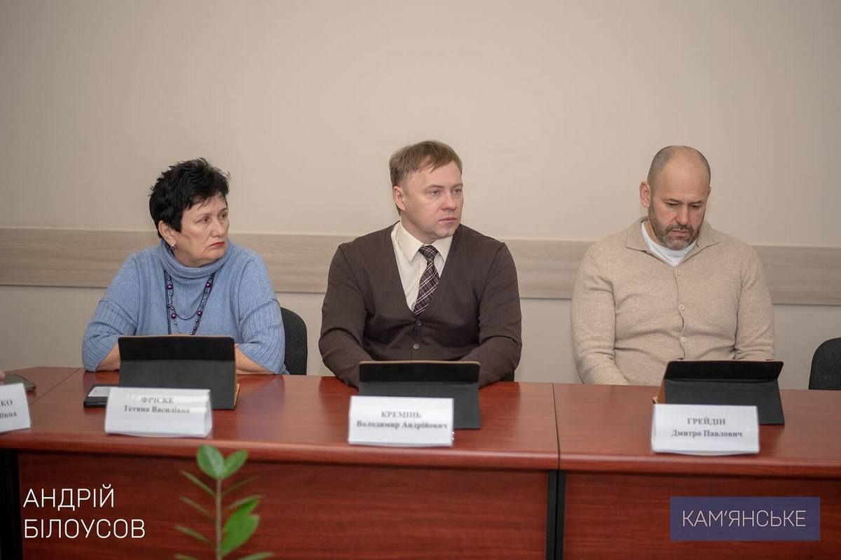 Розглянули 79 питань: у Кам’янському пройшло засідання виконкому міськради 3